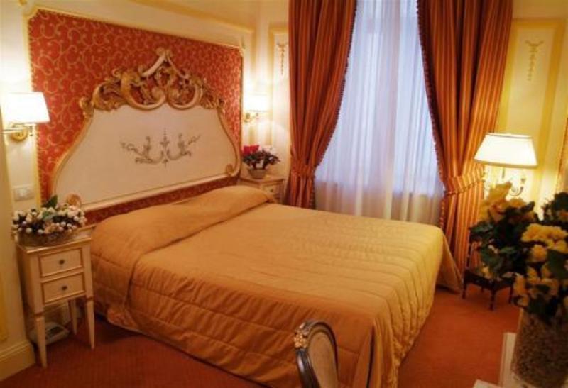 Champagne Palace Rom